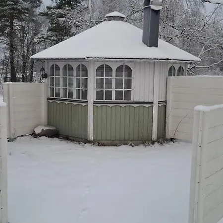Apartment Bjoerktorpet Och Soltorpet