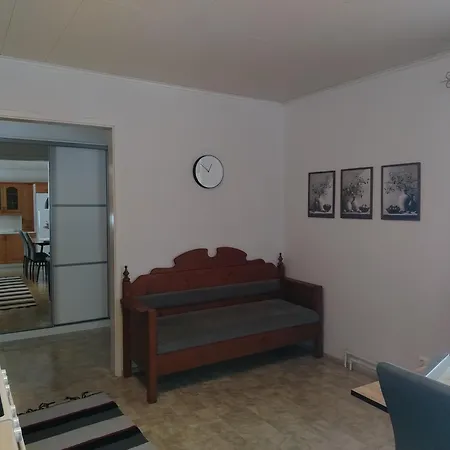 Bjoerktorpet Och Soltorpet Διαμέρισμα